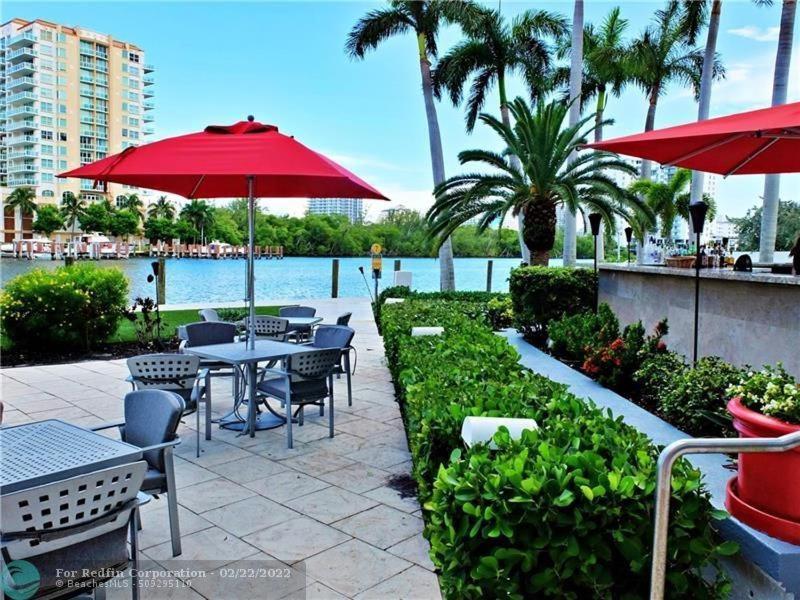 Gallery One - A Doubletree Suites By Hilton Hotel Fort Lauderdale Exterior foto