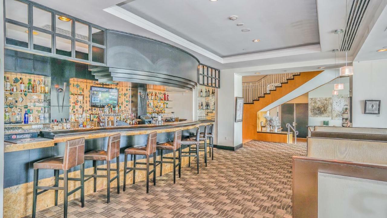 Gallery One - A Doubletree Suites By Hilton Hotel Fort Lauderdale Exterior foto