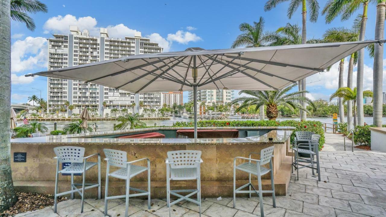 Gallery One - A Doubletree Suites By Hilton Hotel Fort Lauderdale Exterior foto