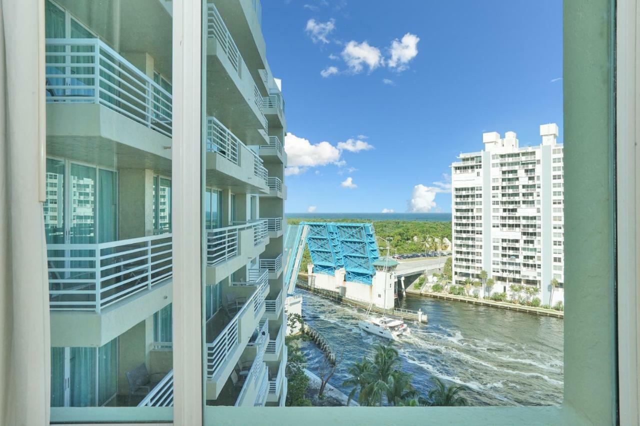 Gallery One - A Doubletree Suites By Hilton Hotel Fort Lauderdale Exterior foto